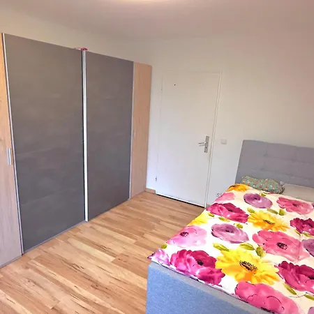 Apartment Schöne 2 Limmer